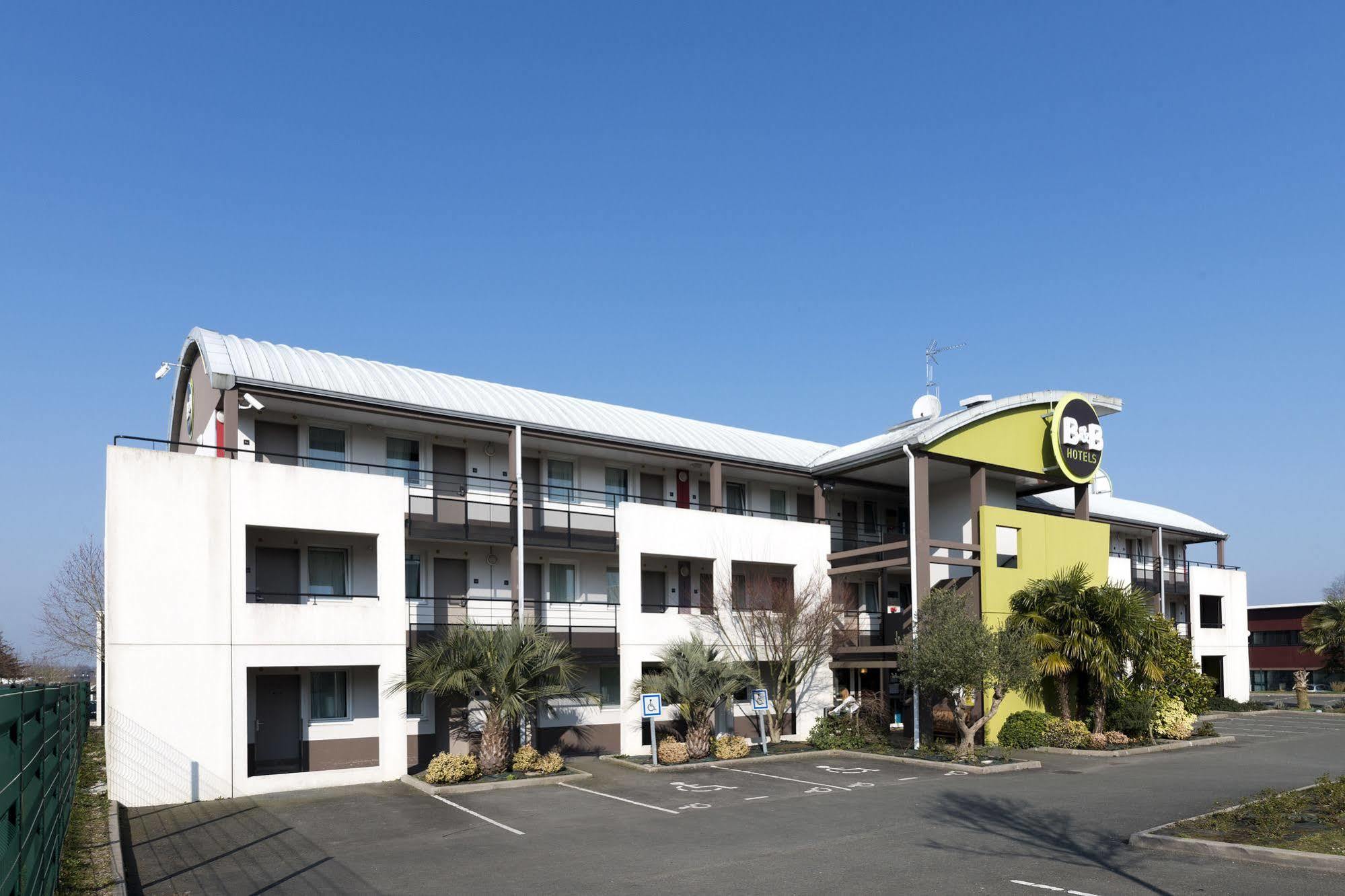 B&B Hotel Laval Change エクステリア 写真