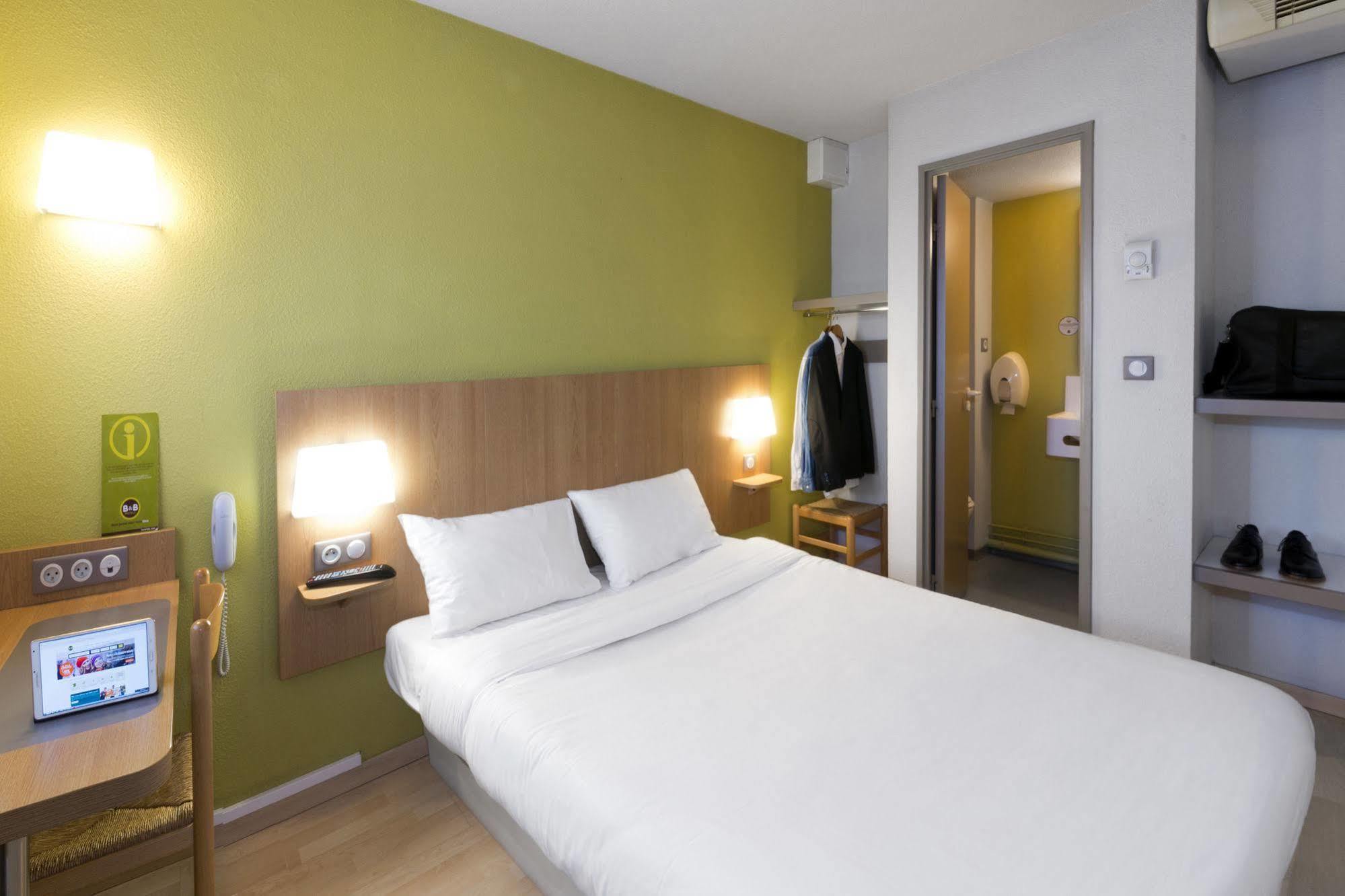 B&B Hotel Laval Change エクステリア 写真